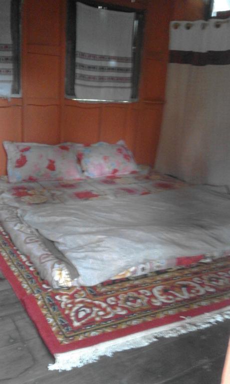 Baan Pai Likit Hotel Екстериор снимка